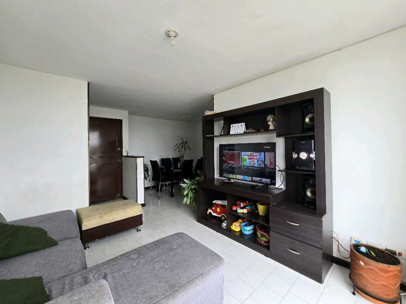 Apartamento En Venta - Primero De Mayo, Cali