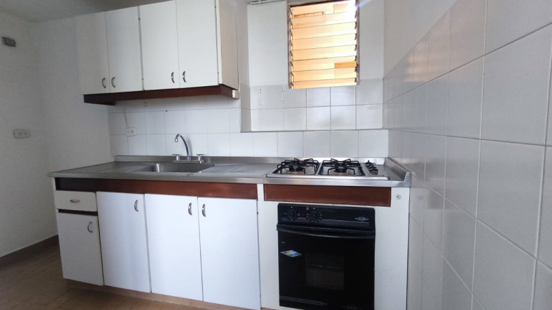 Apartamento En Venta - Primero De Mayo, Cali