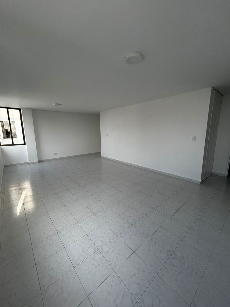 Apartamento En Arriendo - San Vicente, Cali