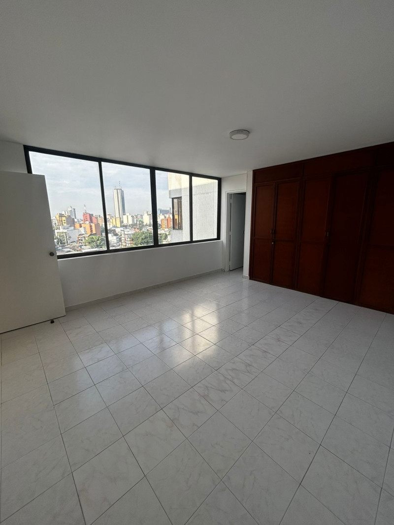 Apartamento En Arriendo - San Vicente, Cali