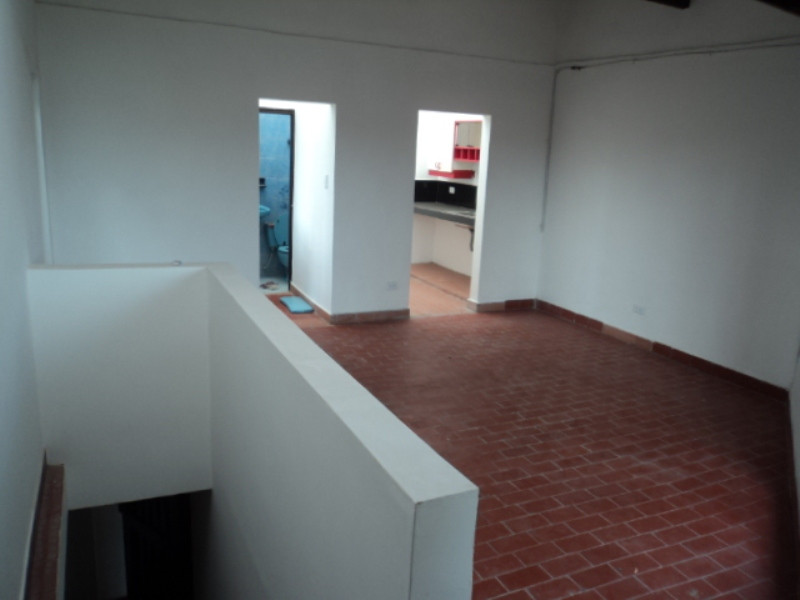 Edificio En Venta - Villa Del Lago, Cali