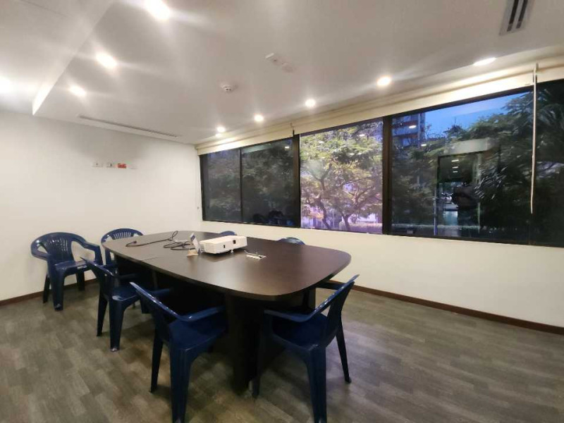 Oficina En Venta - La Flora, Cali
