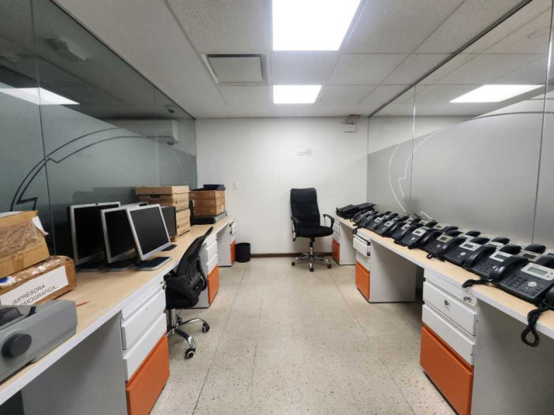 Oficina En Venta - La Flora, Cali