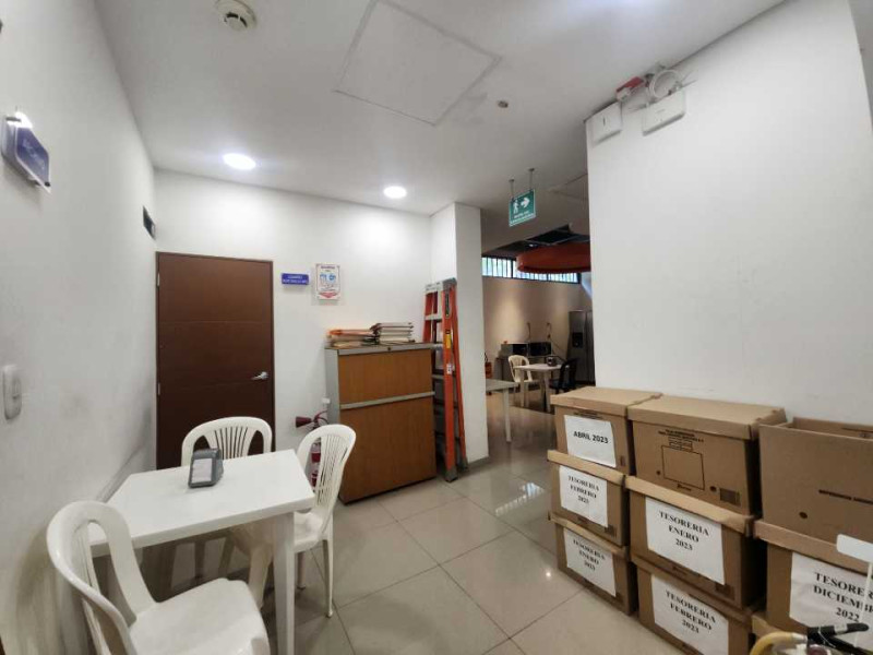 Oficina En Venta - La Flora, Cali