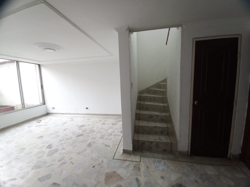Casa En Arriendo - La Merced, Cali