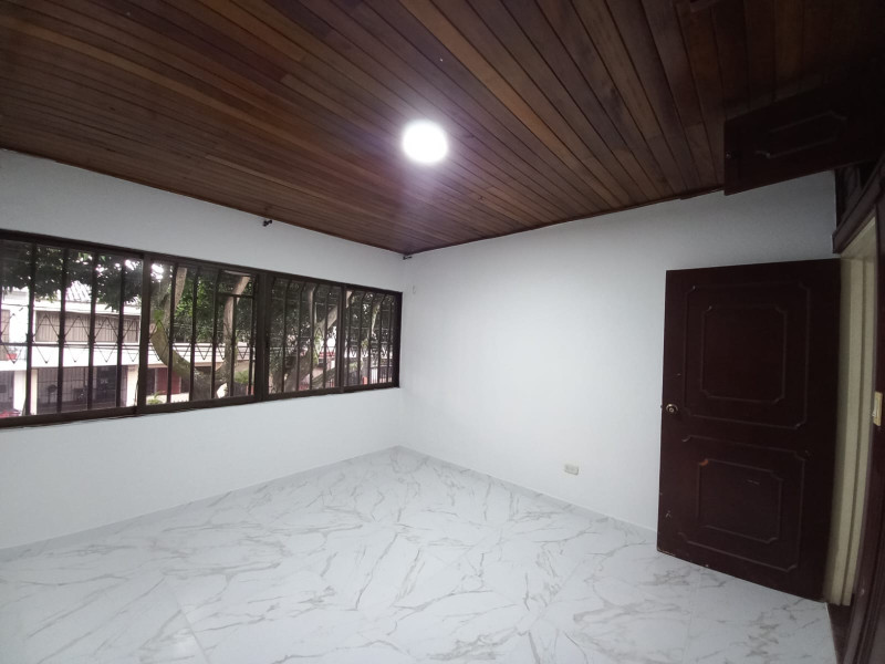 Casa En Arriendo - La Merced, Cali