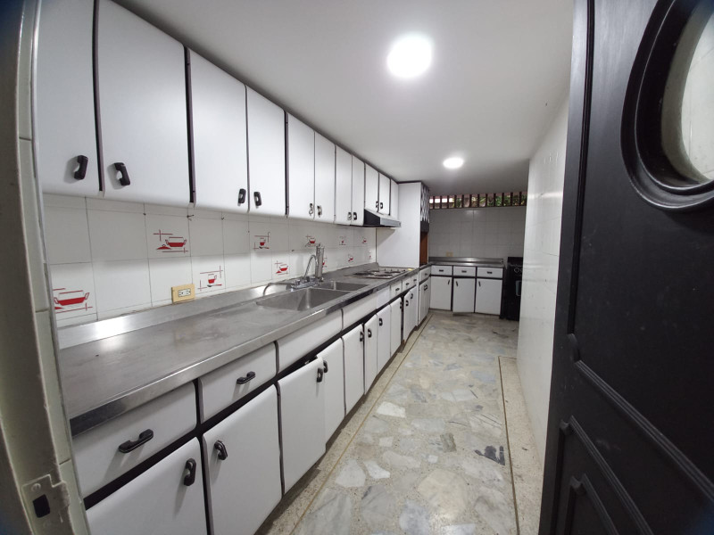Casa En Arriendo - La Merced, Cali