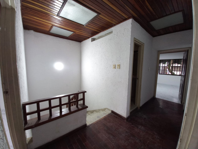 Casa En Arriendo - La Merced, Cali