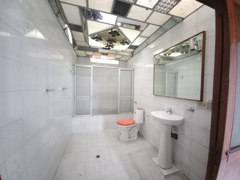 Casa En Arriendo - La Merced, Cali