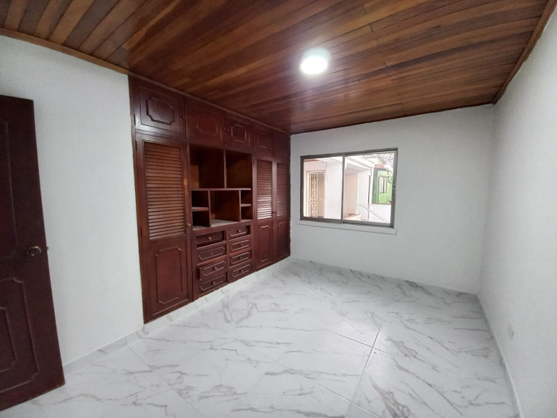 Casa En Arriendo - La Merced, Cali