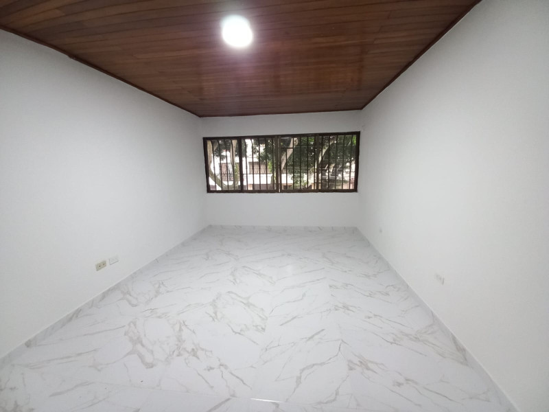 Casa En Arriendo - La Merced, Cali
