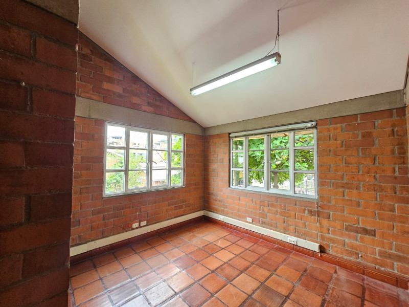 Oficina En Arriendo - Prados Del Sur, Cali