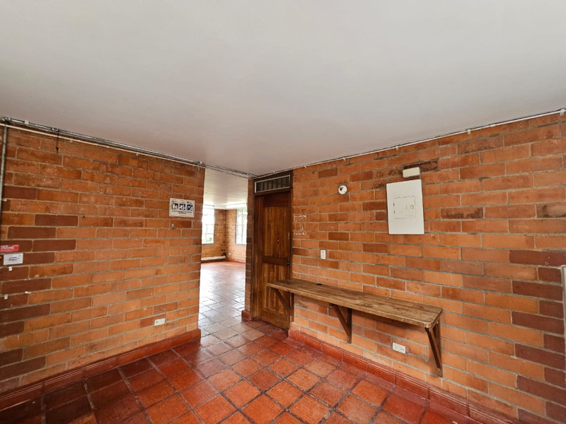 Oficina En Arriendo - Prados Del Sur, Cali