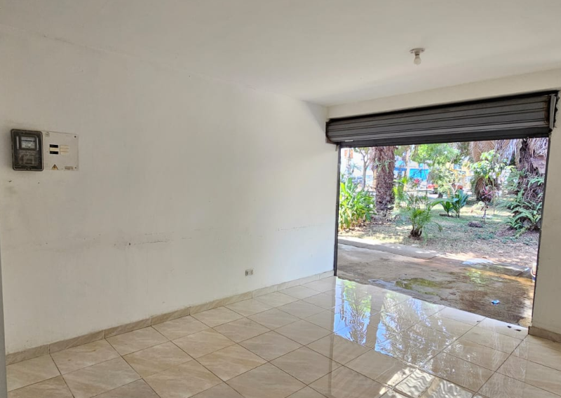 Local En Arriendo - Caney, Cali