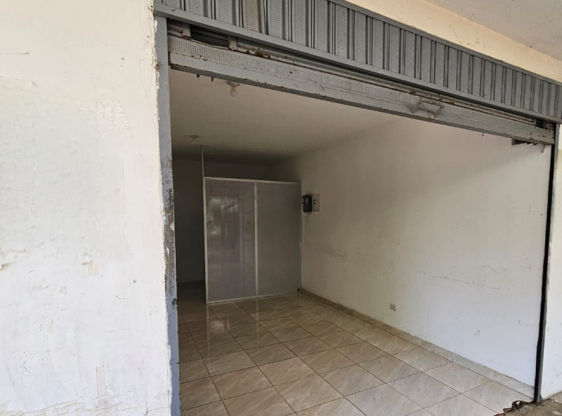 Local En Arriendo - Caney, Cali