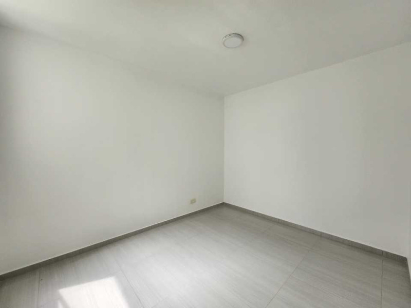 Apartamento En Venta - Ciudad Guabinas, Yumbo
