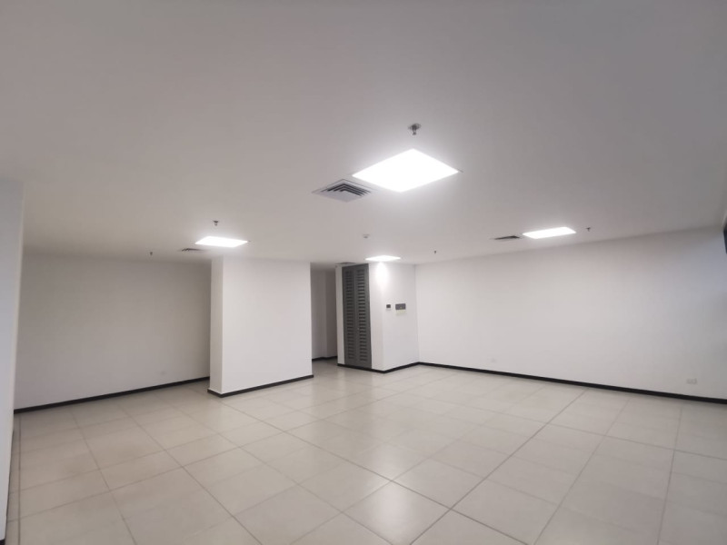 Oficina En Arriendo - Santa Mónica Residencial, Cali
