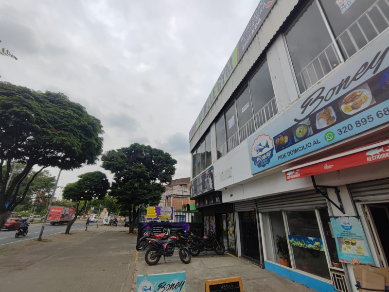 Local En Arriendo - Popular, Cali