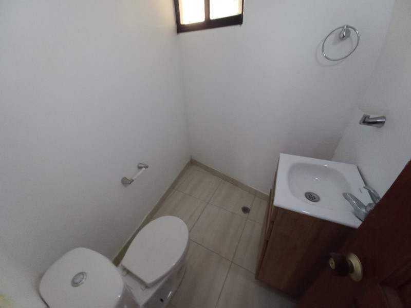 Oficina En Arriendo - Santa Rita, Cali