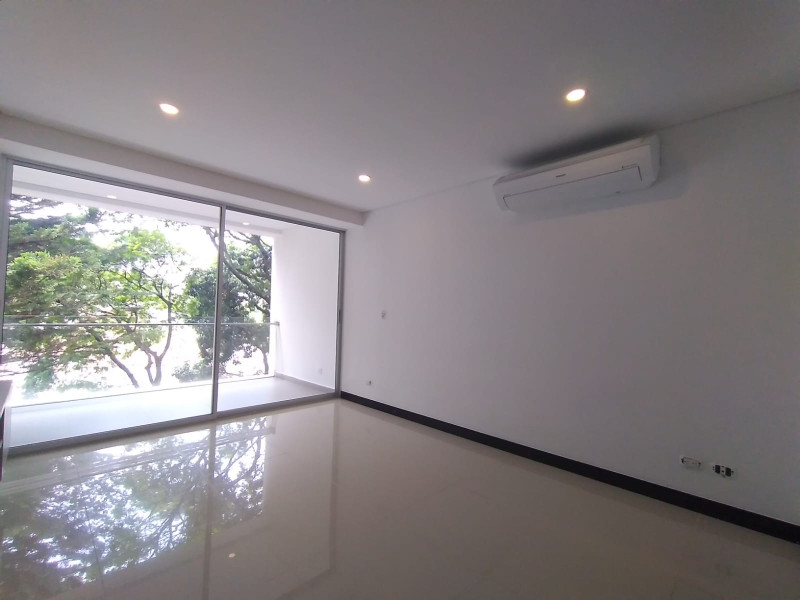 Apartaestudio En Venta - La Flora, Cali