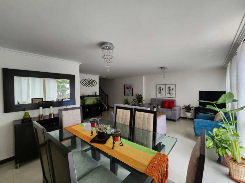 Apartamento En Venta - El Ingenio 1, Cali