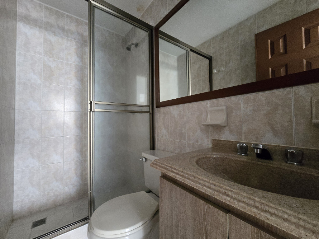 Apartamento En Venta - Santa Anita, Cali