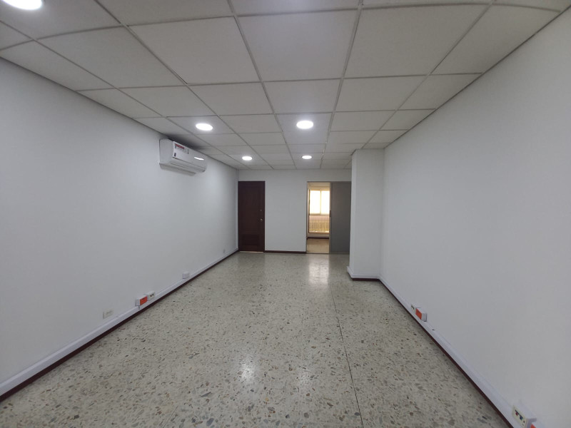 Oficina En Arriendo - Centenario, Cali
