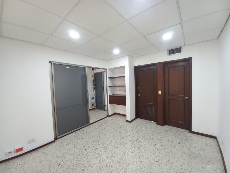 Oficina En Arriendo - Centenario, Cali