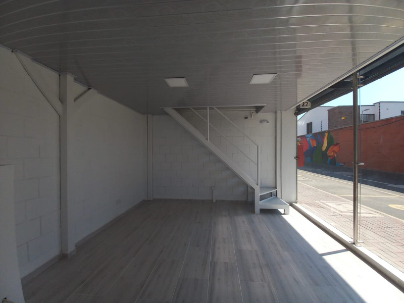 Local En Arriendo - Parque Natura, Jamundi, Jamundí