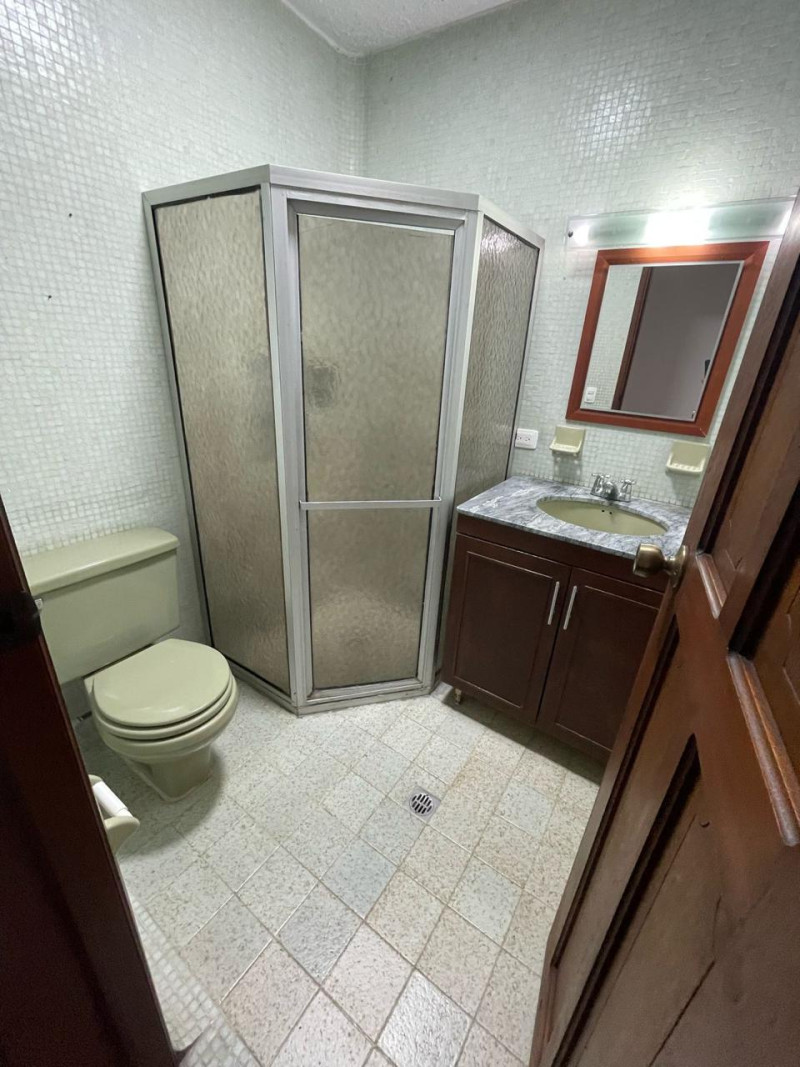 Casa En Arriendo - Santa Teresita, Cali