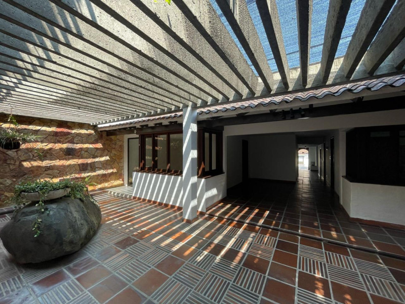 Casa En Arriendo - Santa Teresita, Cali