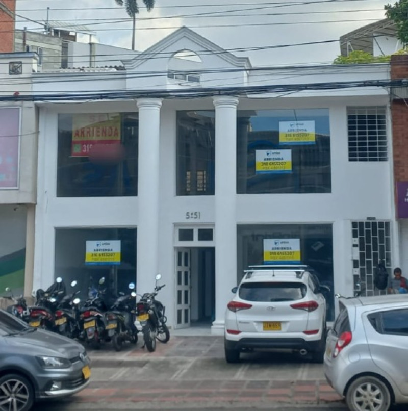 Edificio En Arriendo - San Vicente, Cali