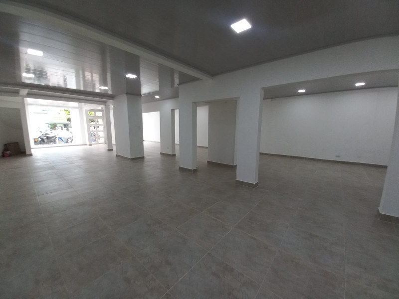 Edificio En Arriendo - San Vicente, Cali
