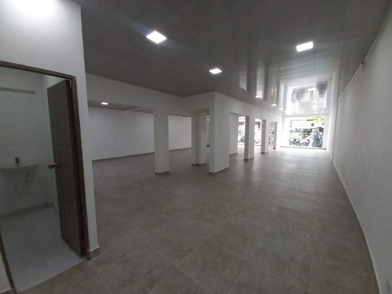 Edificio En Arriendo - San Vicente, Cali