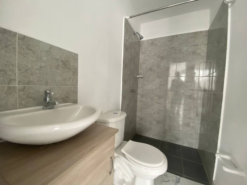 Apartamento En Venta - Ciudad Guabinas, Yumbo