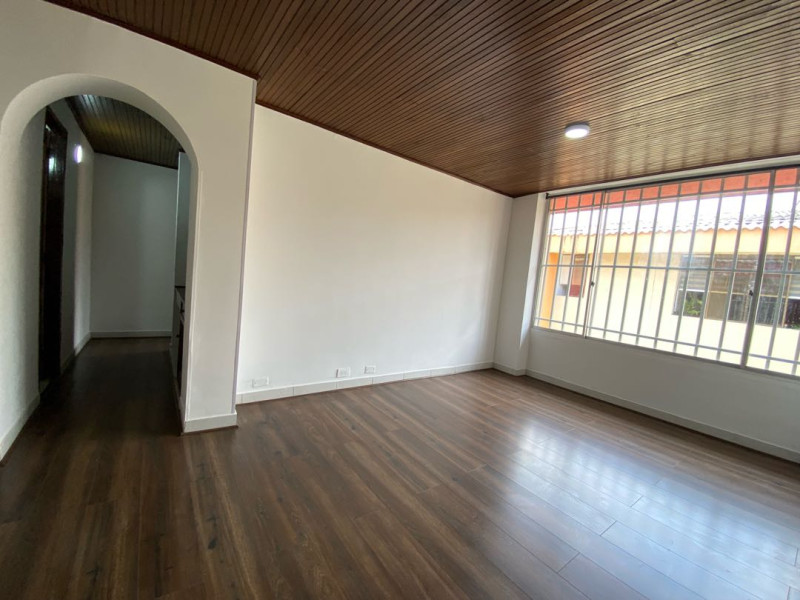 Apartamento En Venta - Santa Anita, Cali