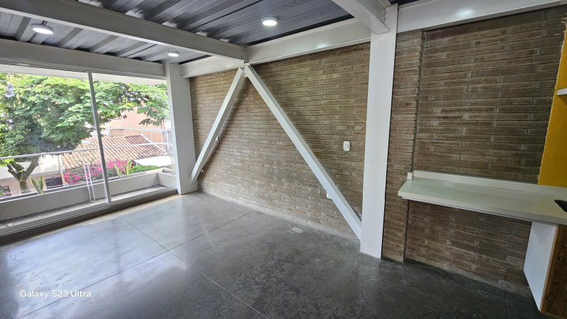 Apartaestudio En Arriendo - El Refugio, Cali