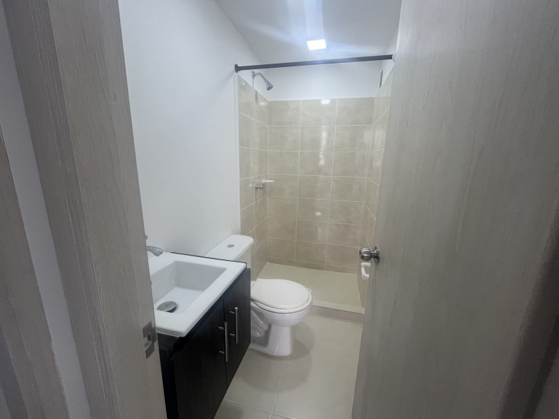 Apartamento En Venta - Ciudad Guabinas, Yumbo