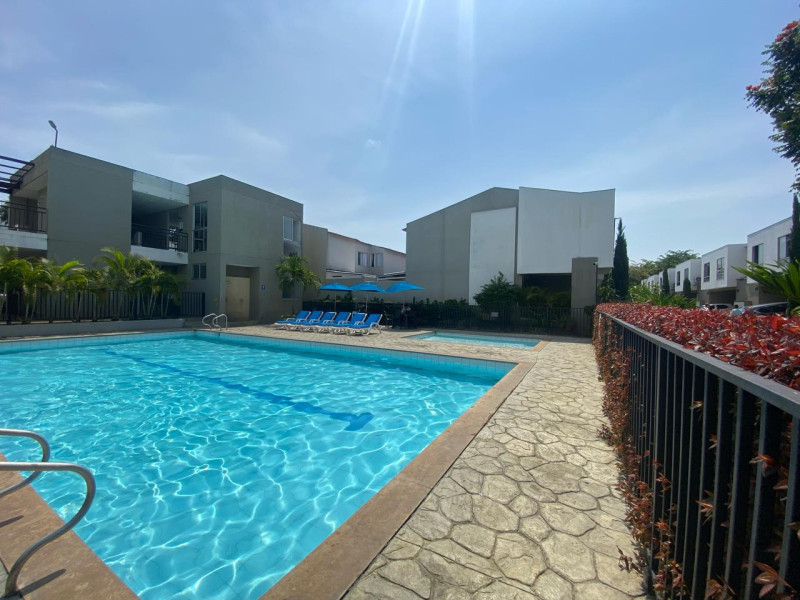 Casa En Venta - Ciudad Country, Cali