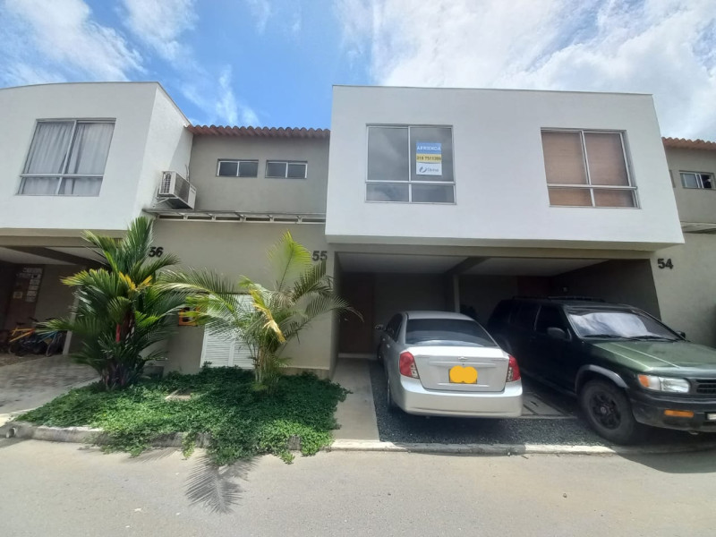 Casa En Venta - Ciudad Country, Cali