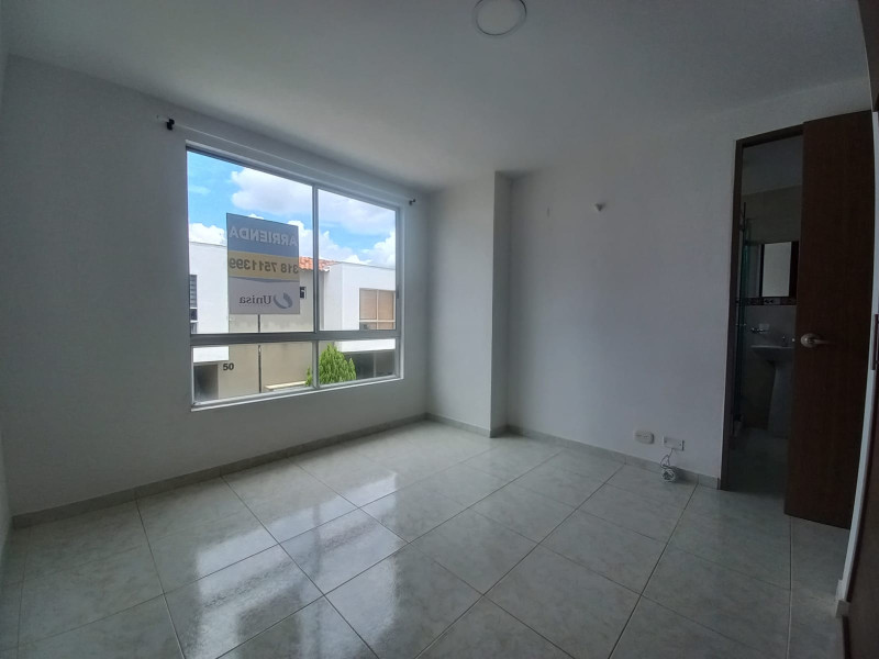 Casa En Venta - Ciudad Country, Cali