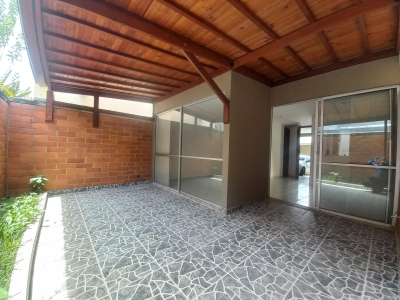 Casa En Venta - Ciudad Country, Cali