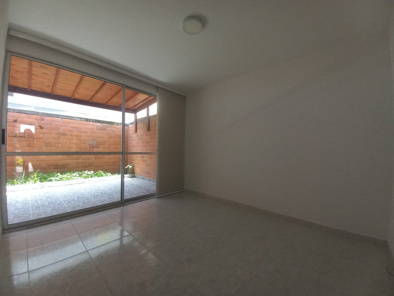 Casa En Venta - Ciudad Country, Cali