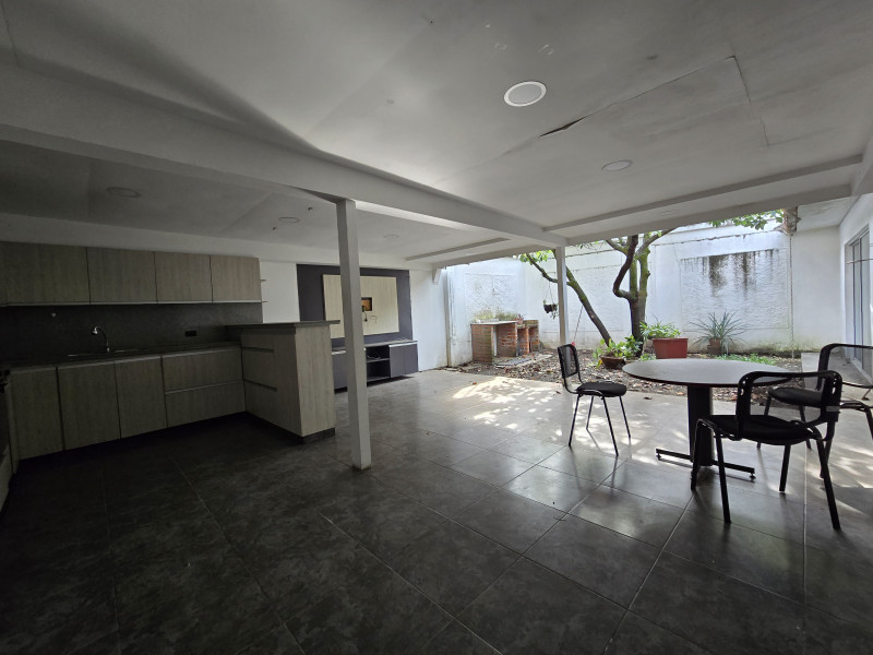 Casa En Venta - El Limonar, Cali