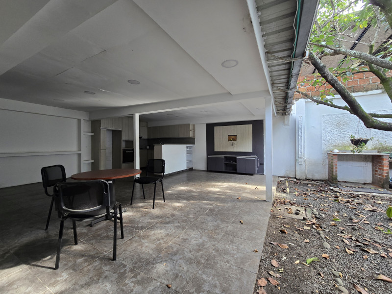Casa En Venta - El Limonar, Cali