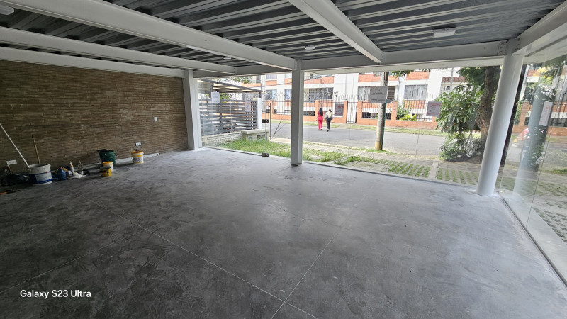 Local En Arriendo - El Refugio, Cali