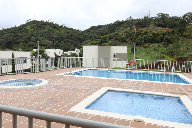 Casa Campestre En Venta - Bosques De Verde Horizonte, Jamundí