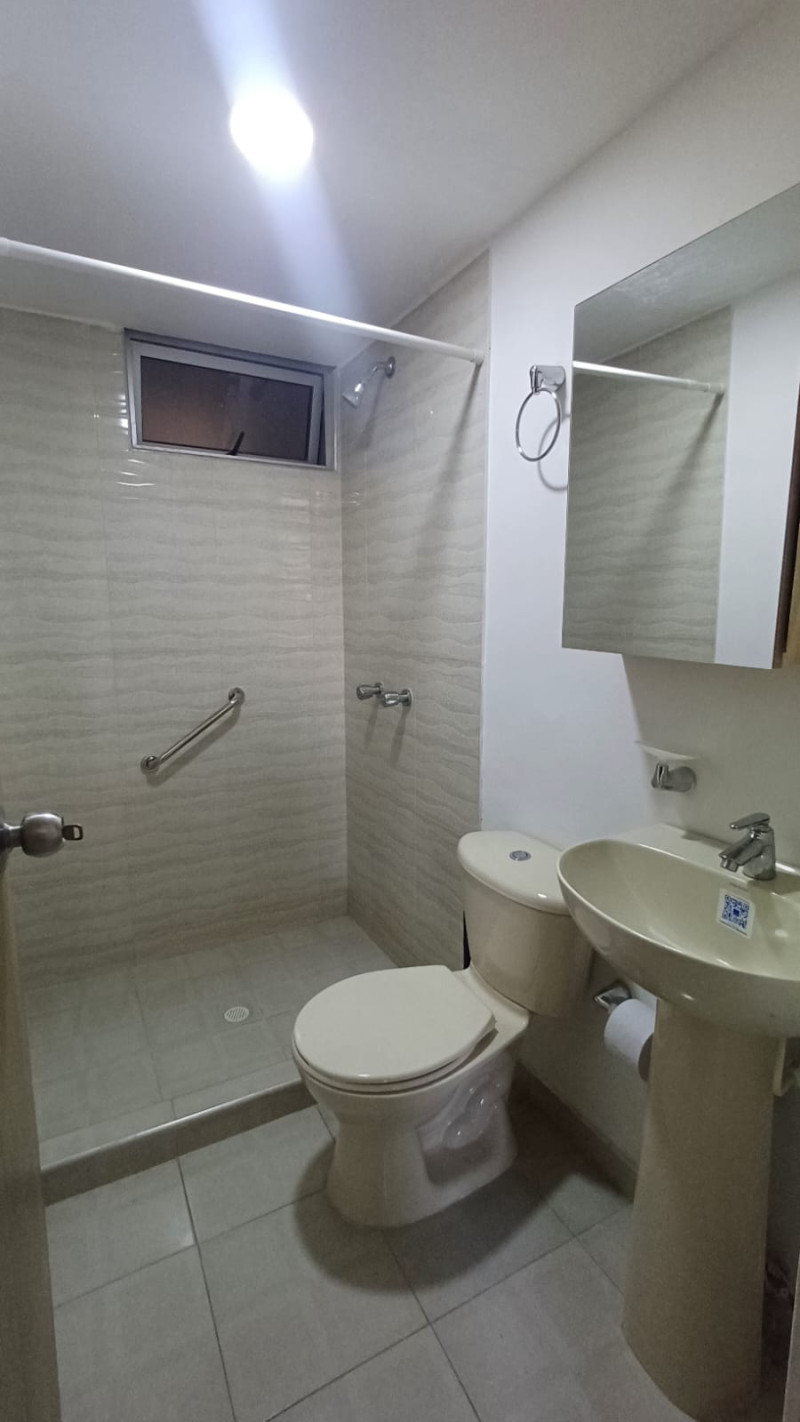 Apartamento En Arriendo - Ciudad Guabinas, Yumbo
