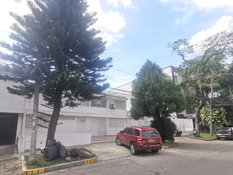 Casa En Arriendo - La Flora, Cali
