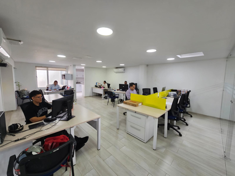Oficina En Arriendo - Santa Mónica Residencial, Cali